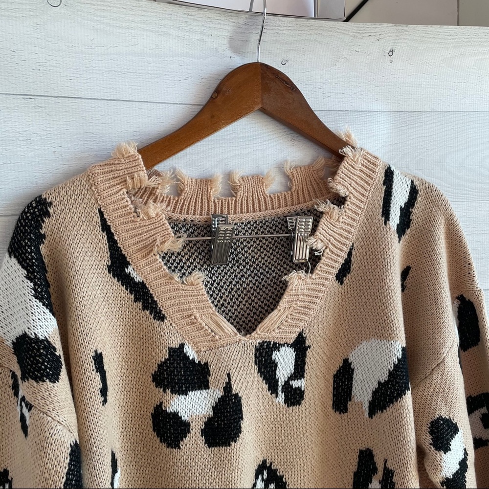 Leopard Print Ripped Sweater S - Picture 6 of 10